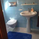 Hoelzl *