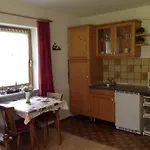 Hoelzl Lägenhet