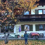 Hoelzl Lägenhet