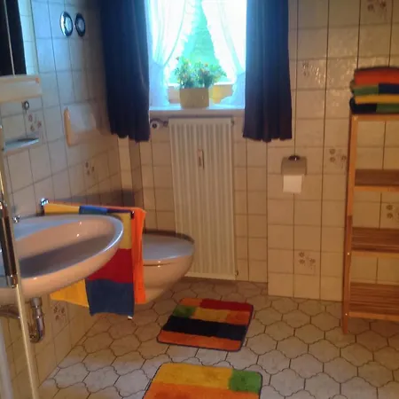 Hoelzl Apartment *