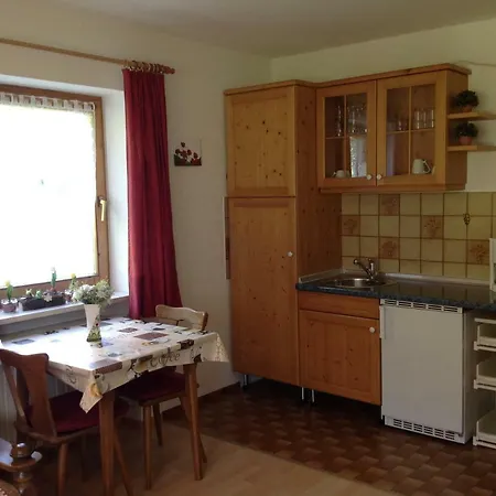 Hoelzl Apartment