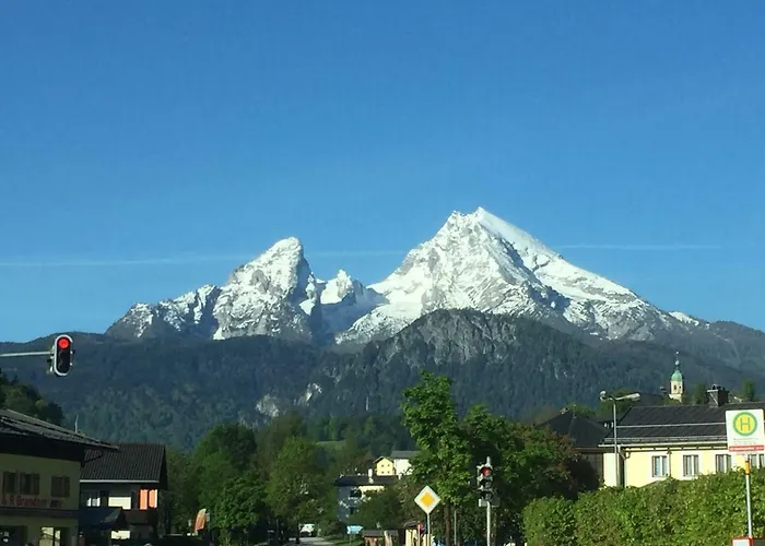 Hoelzl